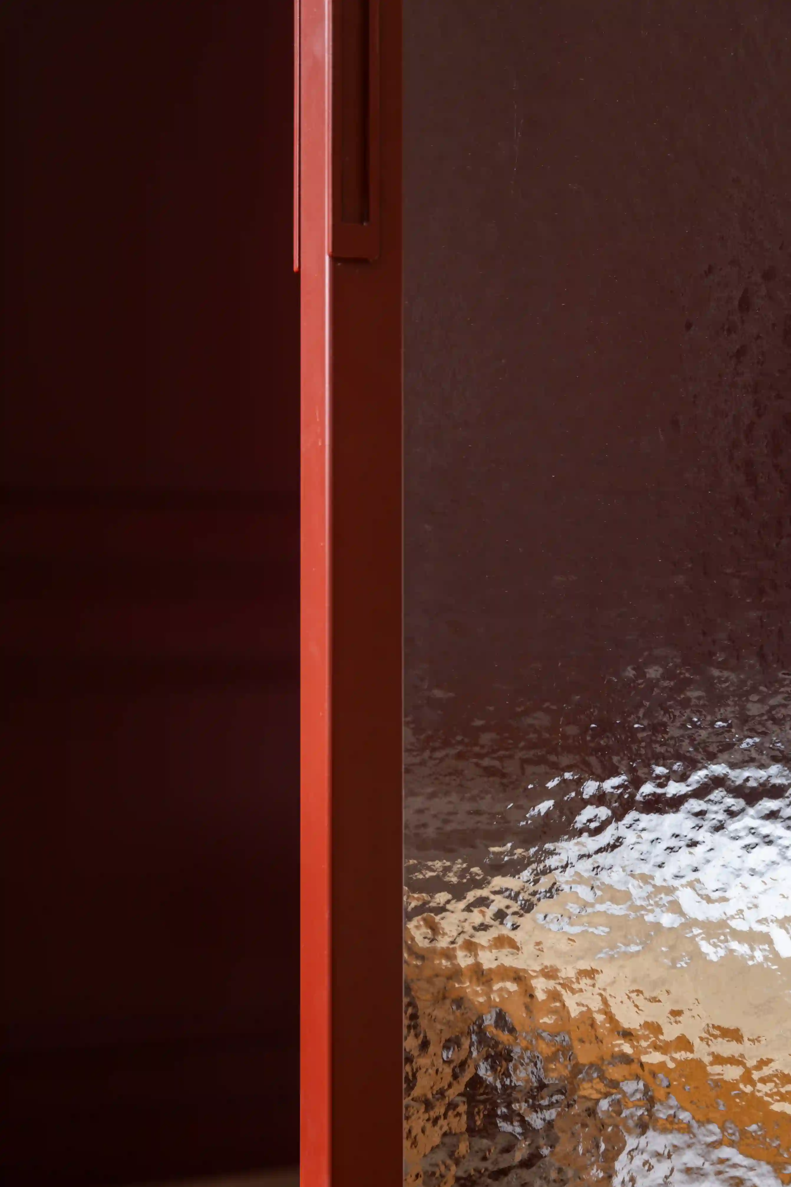 Transformation complète d'une ancienne chambre de bonnes de 30m2 - image 6