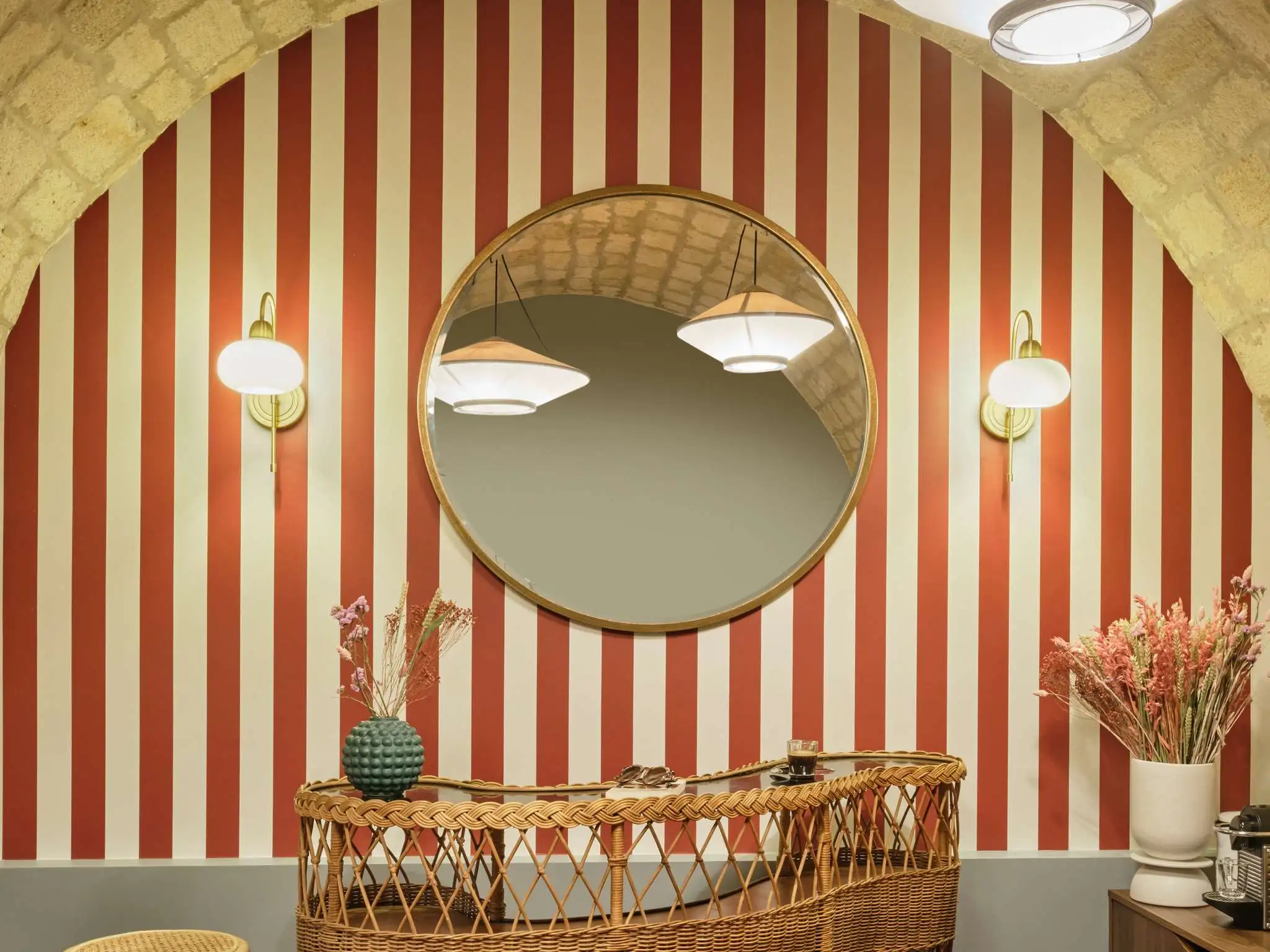 Hotel Mercure Notre Dame St Germain - image 5